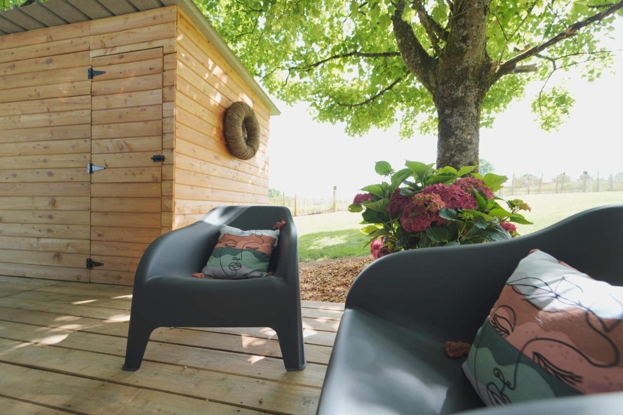 Bulles Odette & Ginette Et Tiny House Suzette "Au Guet Marais" Etape Insolite Paliseul Exterior photo